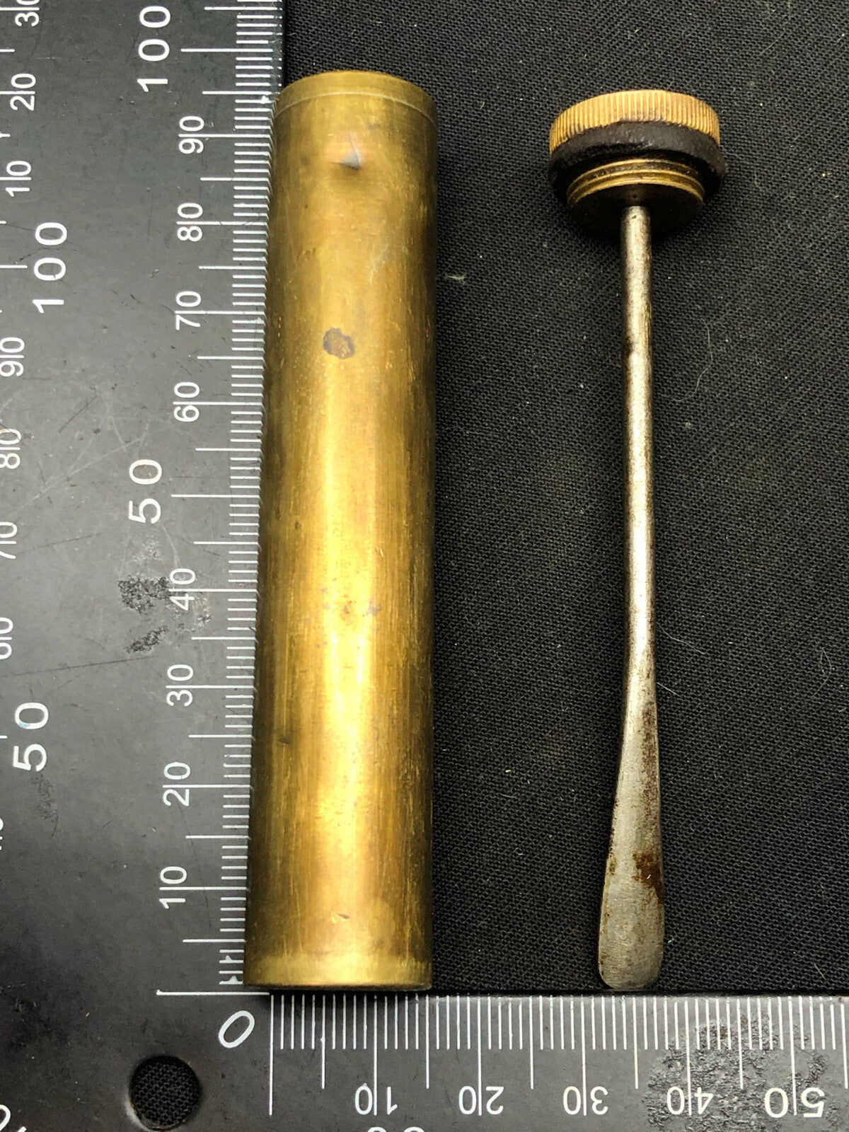Original WW1 British Army Brass Oil Bottle - SMLE Lee Enfield - EFD Marked - The Militaria Shop