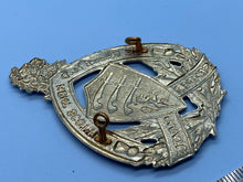 Charger l'image dans la galerie, Original Canadian Army - Essex & Kent Scottish Regiment Cap Badge - The Militaria Shop