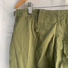 Load image into Gallery viewer, Genuine British Army Surplus OD Green Lightweight Combat Trousers Size 75/80/96 - The Militaria Shop