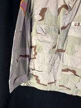 Charger l'image dans la galerie, Gulf War US Army DCU Camouflaged Combat Field Coat/Jacket - Medium/Short - The Militaria Shop