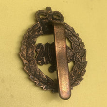Load image into Gallery viewer, Genuine British Army 2nd Dragoon Guards Cap Badge - The Militaria Shop