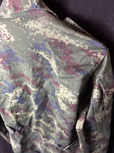Load image into Gallery viewer, Genuine Royal Thai Marines Digital Camouflage Jacket Uniform - 38" Chest - The Militaria Shop
