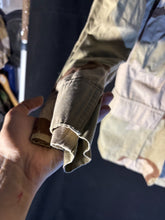 Load image into Gallery viewer, Gulf War US Army DCU Camouflaged Combat Field Coat/Jacket - Small/X-Short - The Militaria Shop