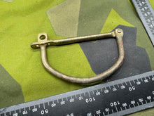 Charger l'image dans la galerie, Original WW1 / WW2 British Army Brass Kit Bag Lock - The Militaria Shop