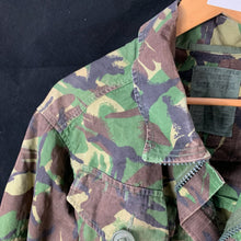 Lade das Bild in den Galerie-Viewer, Genuine British Army Combat DPM Field Jacket Ripstop - 170/104 - The Militaria Shop