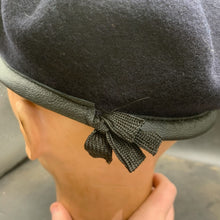 Lade das Bild in den Galerie-Viewer, Genuine British Army Forces All Regiment Wool Beret - Size 57 - The Militaria Shop