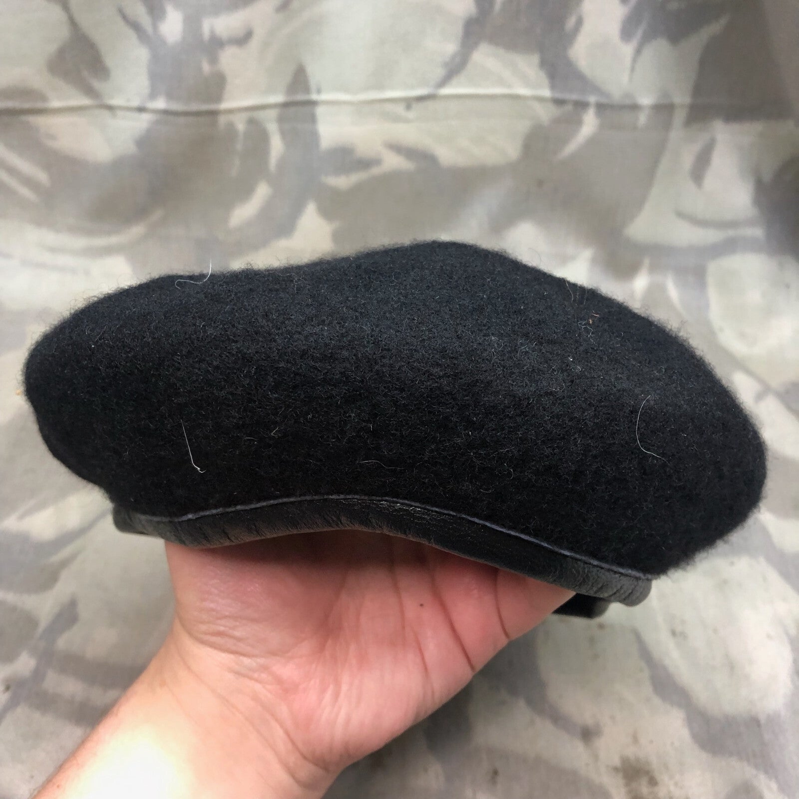 Genuine British Army Forces Beret - RTR Royal Tank Regiment - Size 54 - The Militaria Shop