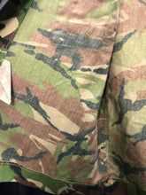 Charger l'image dans la galerie, Genuine British Army DPM Camouflage Jacket - Size 170/96 - The Militaria Shop