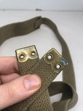 Load image into Gallery viewer, Original WW2 British Army 37 Pattern Shoulder Strap - The Militaria Shop