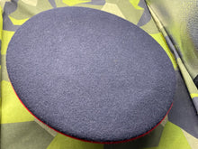 Lade das Bild in den Galerie-Viewer, Original British Army REME Peaked Cap - 58cm - The Militaria Shop