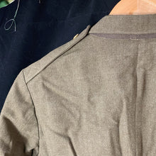 Lade das Bild in den Galerie-Viewer, Original WW2 US Army Class A Dress Jacket 1941 - Private Ryan Prop - 39" Long - The Militaria Shop