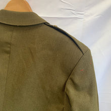 Charger l'image dans la galerie, Genuine British Army No.2 Dress Uniform Tunic Jacket - Size 182/96/80 - The Militaria Shop
