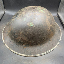 Lade das Bild in den Galerie-Viewer, Original British Army WW2 Mk2 Combat Steel Helmet - The Militaria Shop