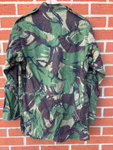 Load image into Gallery viewer, Surplus British Army DPM Smock Combat Size 40 Chest - The Militaria Shop