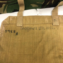 Charger l'image dans la galerie, Original WW2 British Army Large Pack 37 Pattern - 1942 Dated - The Militaria Shop