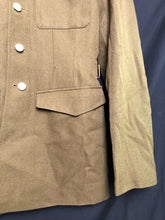 Load image into Gallery viewer, Grade 1 Used British Army No.2 Dress Uniform Jacket - Size 182/92/76 - The Militaria Shop