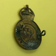 Load image into Gallery viewer, Original WW1 British Army 7th Queen's Own Hussars Cap Badge - The Militaria Shop