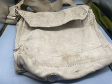 Load image into Gallery viewer, Interesting WW2 British Army Winter Warfare Whitewashed Gas Mask Bag - The Militaria Shop