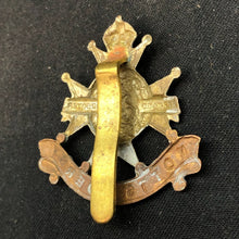 Load image into Gallery viewer, Original WW2 British Army Cap Badge - Sherwood Foresters - The Militaria Shop