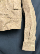 Charger l'image dans la galerie, Original British Army Battledress Jacket - Size 4 - 35" Chest - 53rd Welsh - The Militaria Shop