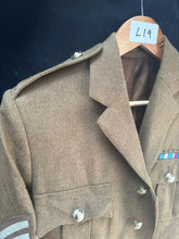 Charger l'image dans la galerie, British Army Surplus No.2 Service Dress Jacket - Size 176/92/76 - The Militaria Shop