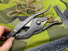 Lade das Bild in den Galerie-Viewer, Image #4