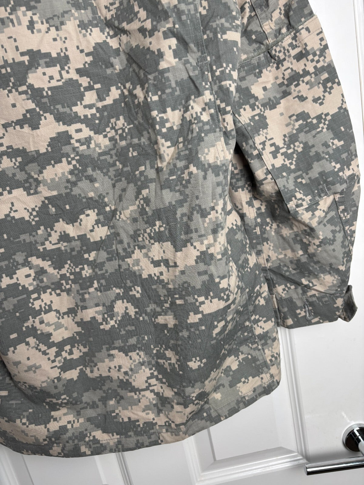 Surplus US Army ACU Combat Uniform Jacket-Small Long - The Militaria Shop