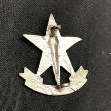Charger l'image dans la galerie, Original Army Badge - Indian Army Education Corps - The Militaria Shop