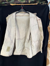 Load image into Gallery viewer, Gulf War US Army DCU Camouflaged Combat Field Coat/Jacket - Large/Regular - The Militaria Shop