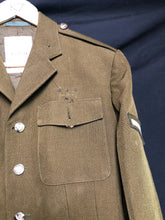 Lade das Bild in den Galerie-Viewer, Grade 1 Used British Army No.2 Air Corps Dress Uniform Jacket - Size 170/100/84 - The Militaria Shop