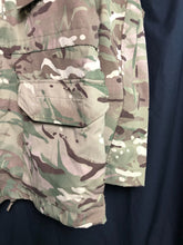 Charger l'image dans la galerie, Genuine British Army MTP Camouflaged Windproof Smock - Size 170/96 - The Militaria Shop