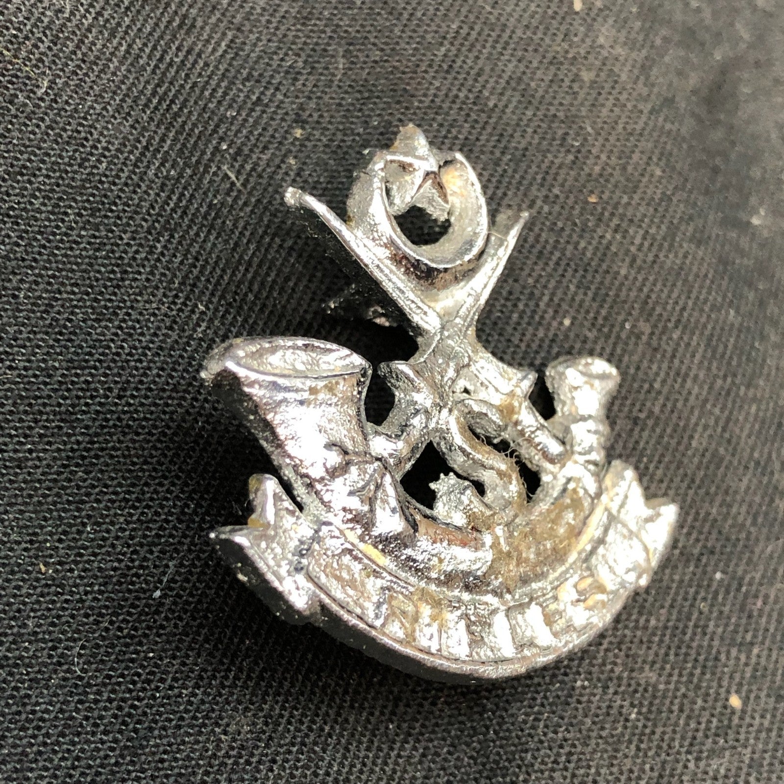 Original Army Badge - Pakistan Civil Armed Forces Shawal Rifles - The Militaria Shop