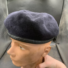 Lade das Bild in den Galerie-Viewer, Genuine British Army Forces All Regiment Wool Beret - Size 56 - The Militaria Shop