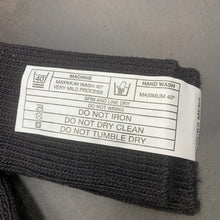 Lade das Bild in den Galerie-Viewer, Genuine British Army Black Socks - Size UK 3-6 - NEW - The Militaria Shop