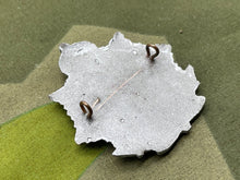 Load image into Gallery viewer, Reproduction WW2 British Army The Border Regiment Plastic Economy Cap Badge - The Militaria Shop