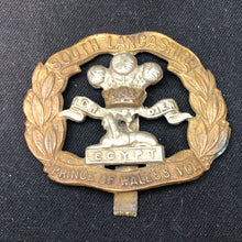 Lade das Bild in den Galerie-Viewer, Original WW2 British Army Cap Badge - South Lancashire Prince of Wales Volunteer - The Militaria Shop