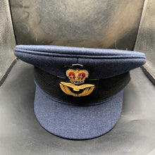 Lade das Bild in den Galerie-Viewer, Image #1