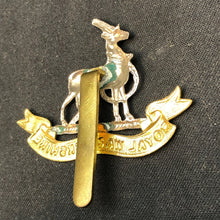 Load image into Gallery viewer, Original WW2 British Army Cap Badge - Royal Warwickshire Regiment - The Militaria Shop