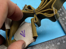 Load image into Gallery viewer, Original British Army WD Marked 1946 Dated Sock Suspenders - Unissued - The Militaria Shop