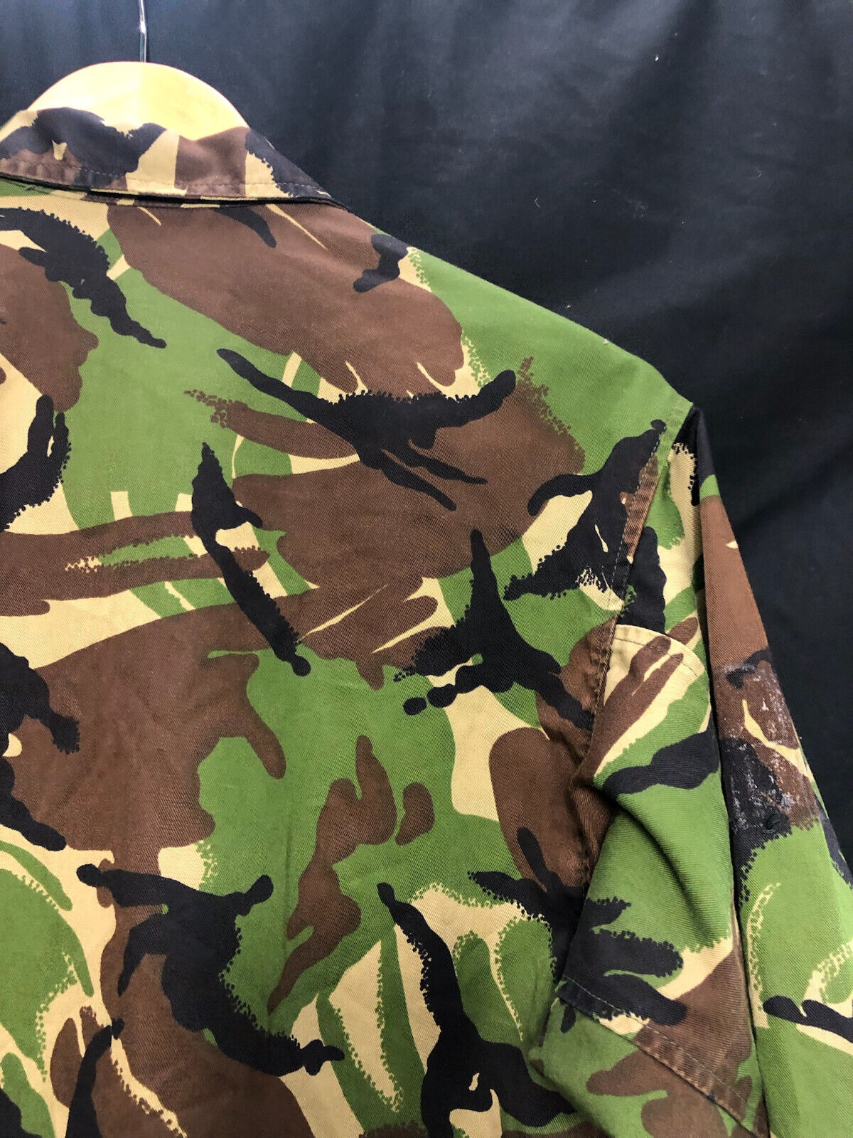 Genuine British Army Camouflage DPM Lightweight Jacket - Size 170/96 - The Militaria Shop