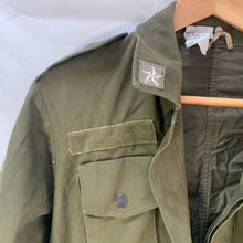 Charger l'image dans la galerie, Genuine Italian Army OD Green Combat Jacket - Size 38" Chest - The Militaria Shop