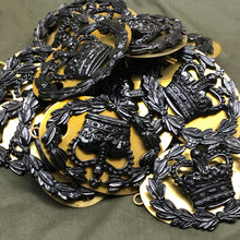 Lade das Bild in den Galerie-Viewer, Genuine British Army RQMS Crown in Wreath Black Wrist Arm Rank Badge - The Militaria Shop