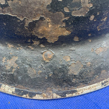 Charger l'image dans la galerie, Original WW2 British Army Mk2 Brodie Combat Helmet - The Militaria Shop