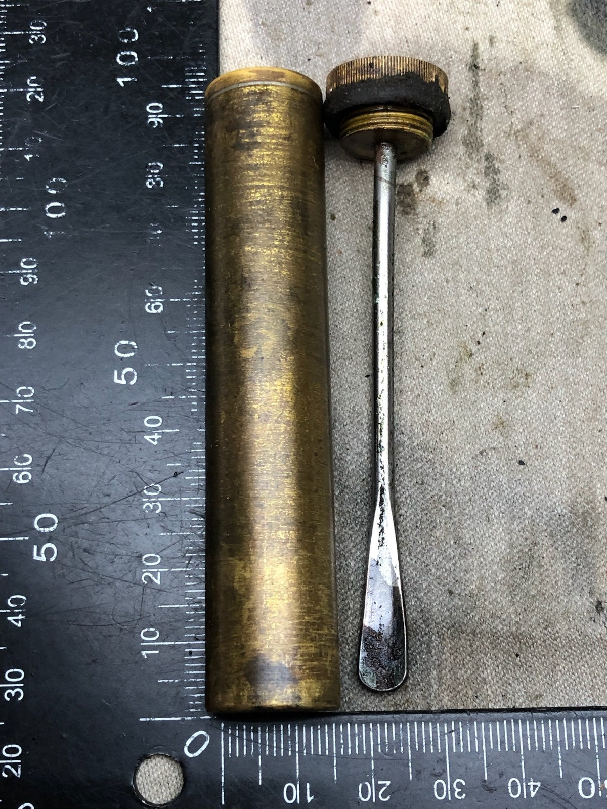 Original WW1 British Army SMLE Enfield Brass Oil Bottle - P-H Maker Marked - The Militaria Shop