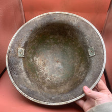 Charger l'image dans la galerie, WW2 Original British Army Mk2 Combat Helmet - The Militaria Shop