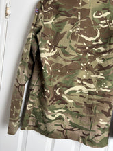 Lade das Bild in den Galerie-Viewer, Surplus British Army MTP Barrack Shirt-Size 180/95 - The Militaria Shop