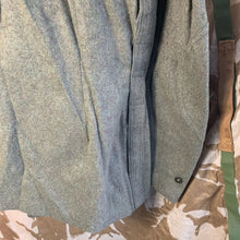 Load image into Gallery viewer, West German Field Jacket Green Wool Shirt Military Uniform Germany - 174/92 - The Militaria Shop