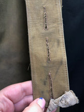 Load image into Gallery viewer, Original WW2 British Army Despatch Riders Leggings - The Militaria Shop