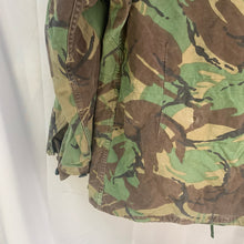 Load image into Gallery viewer, Original British Army 68 Pattern DPM Camouflaged Smock - Size 1 - 36" Chest - The Militaria Shop