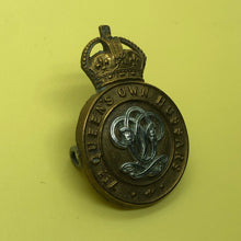 Load image into Gallery viewer, Original WW1 British Army 7th Queen's Own Hussars Cap Badge - The Militaria Shop